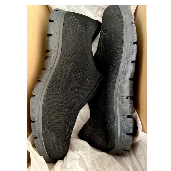 New Skechers Skech-Knit Shoes Memory Foam slip on comfortable 11 - Picture 5 of 9